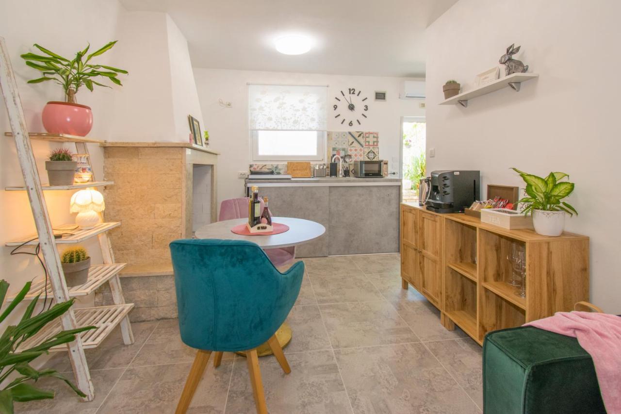 Apartman Enjoy Ρόβινι Εξωτερικό φωτογραφία