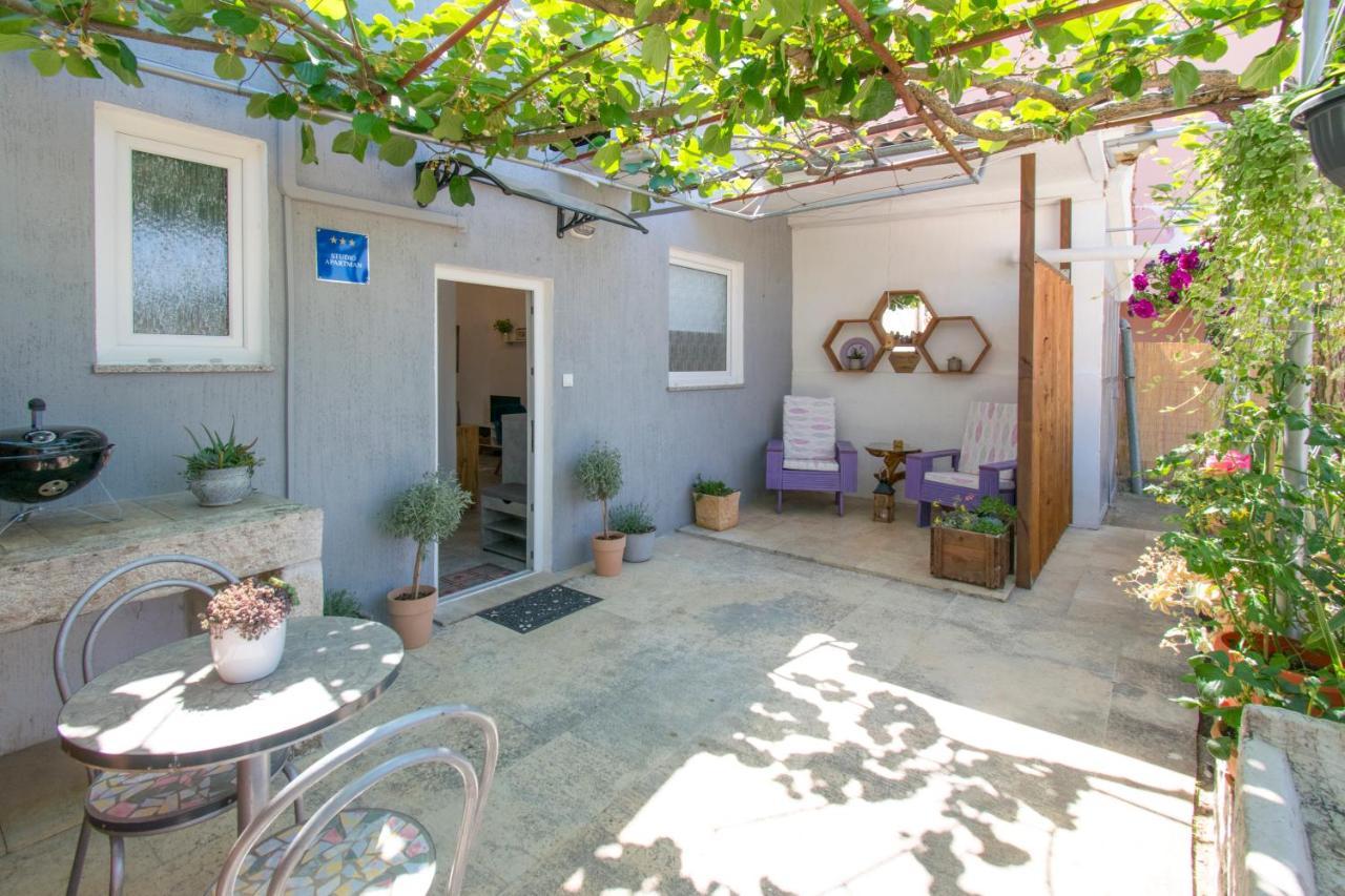 Apartman Enjoy Ρόβινι Εξωτερικό φωτογραφία