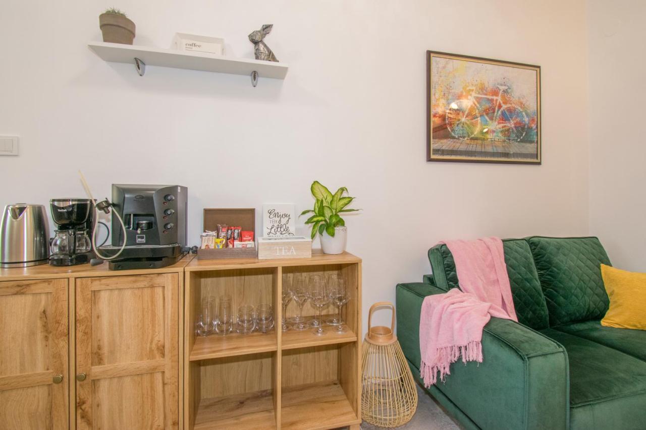 Apartman Enjoy Ρόβινι Εξωτερικό φωτογραφία