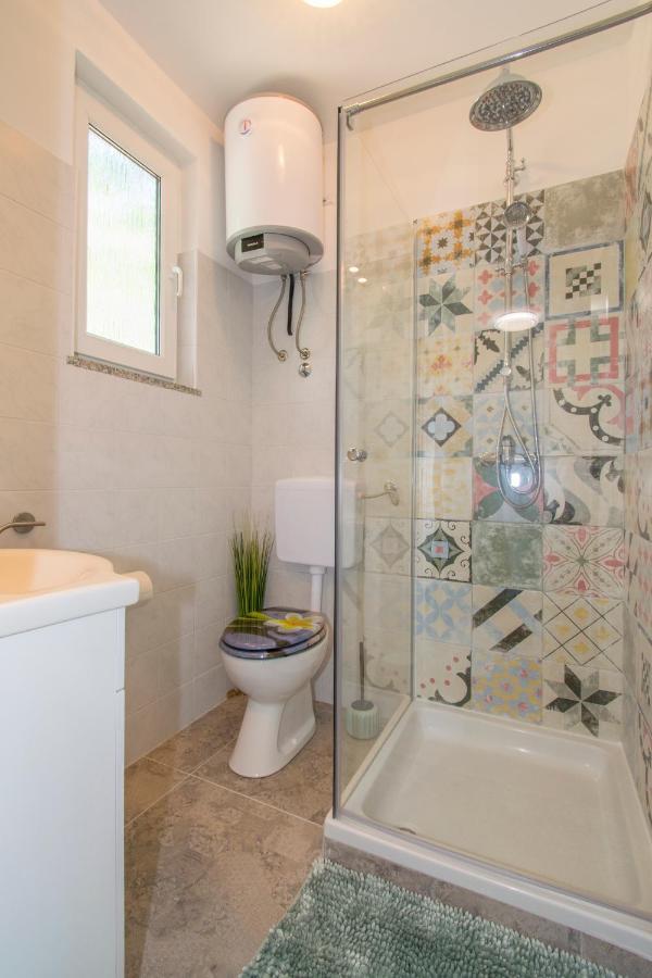 Apartman Enjoy Ρόβινι Εξωτερικό φωτογραφία